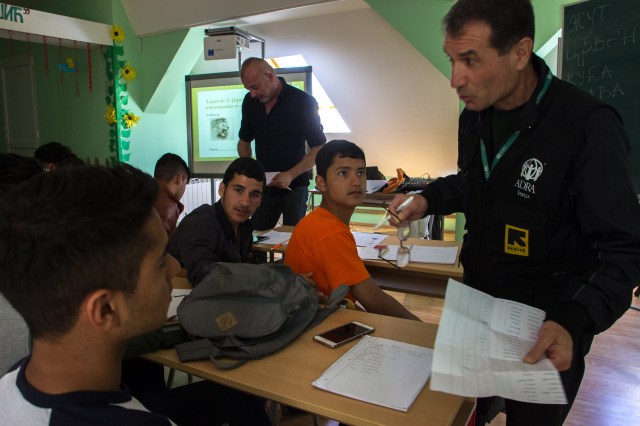 Migrants in elementary school BRANKO PESIC, Zemun (41)